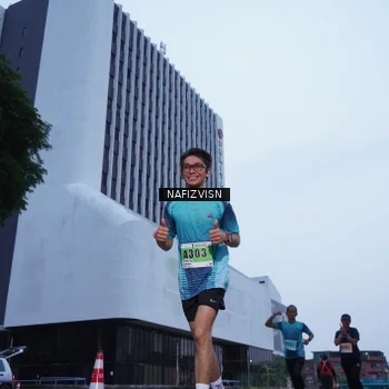 Runner Photo 8819963