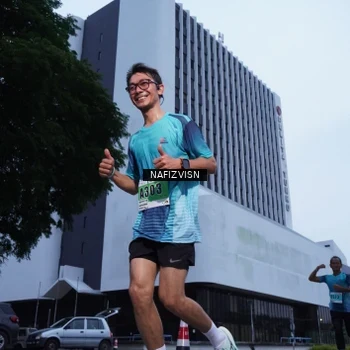 Runner Photo 8819974