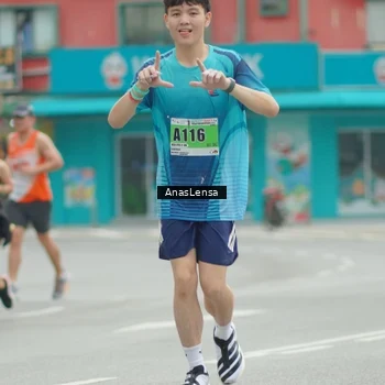 Runner Photo 8820011
