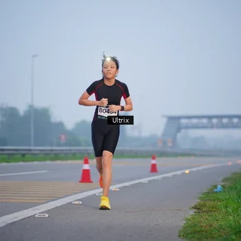 Runner Photo 8820012