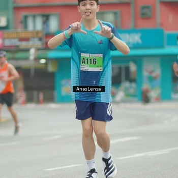 Runner Photo 8820025