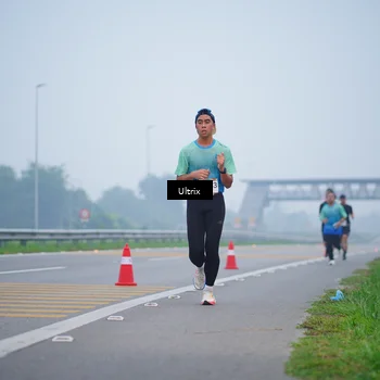 Runner Photo 8820026