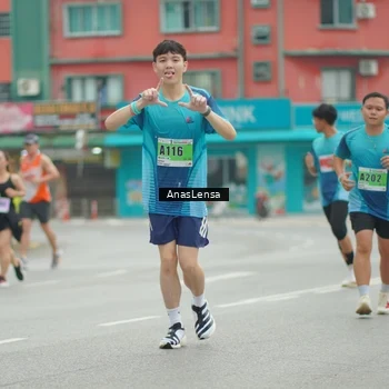 Runner Photo 8820028