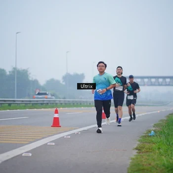Runner Photo 8820040