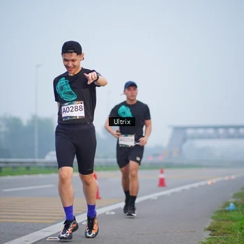 Runner Photo 8820057