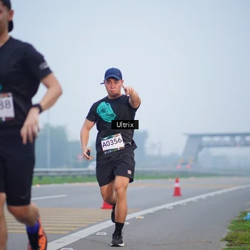 Runner Photo 8820061