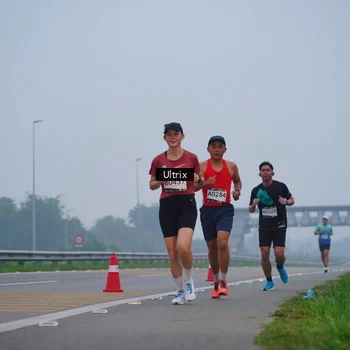 Runner Photo 8820075