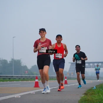Runner Photo 8820078