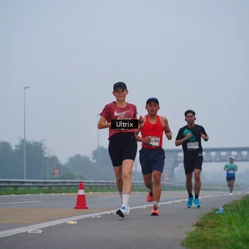 Runner Photo 8820082