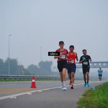 Runner Photo 8820090