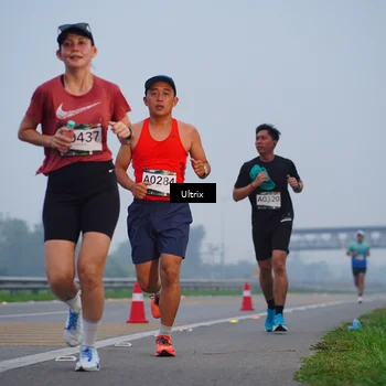 Runner Photo 8820098