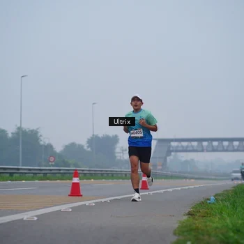 Runner Photo 8820107