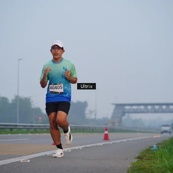 Runner Photo 8820113
