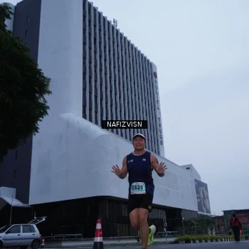 Runner Photo 8820121