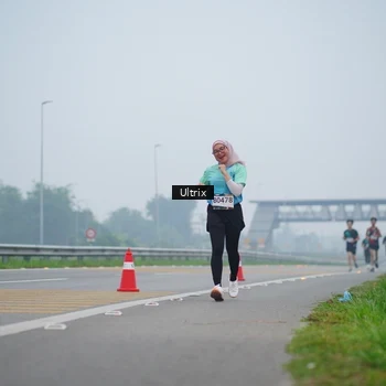 Runner Photo 8820126