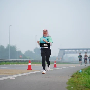 Runner Photo 8820130