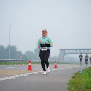 Runner Photo 8820131