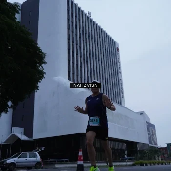 Runner Photo 8820135