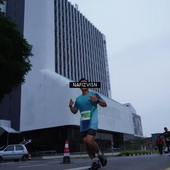 Runner Photo 8820146