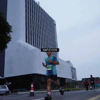 Runner Photo 8820148