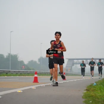 Runner Photo 8820150