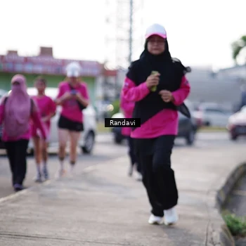 Runner Photo 8820155