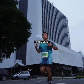 Runner Photo 8820166