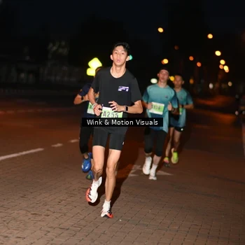 Runner Photo 8820172