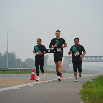Runner Photo 8820178