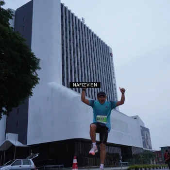 Runner Photo 8820194