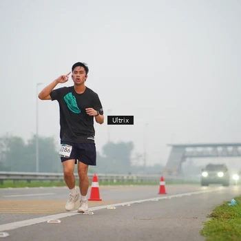 Runner Photo 8820195