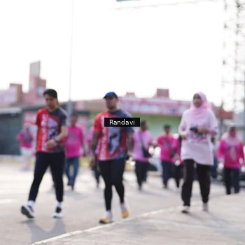 Runner Photo 8820225
