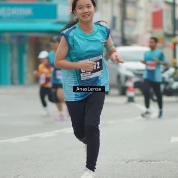 Runner Photo 8820232