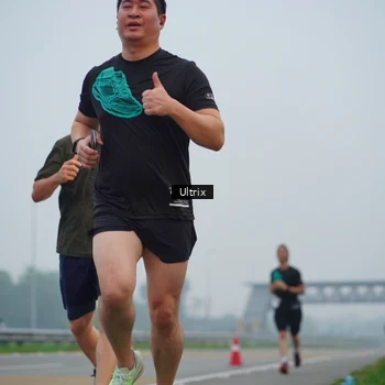 Runner Photo 8820233