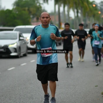 Runner Photo 8820255