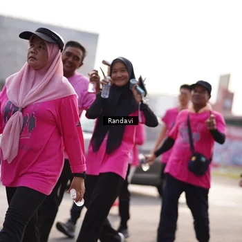 Runner Photo 8820270