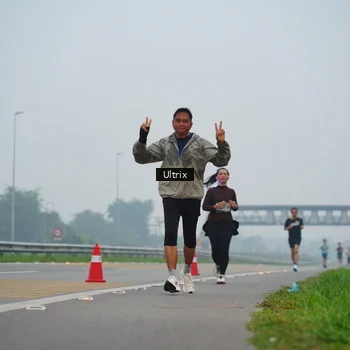 Runner Photo 8820279
