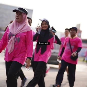 Runner Photo 8820282
