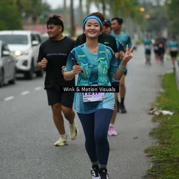 Runner Photo 8820298