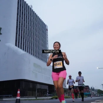 Runner Photo 8820306