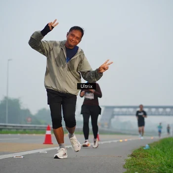Runner Photo 8820307