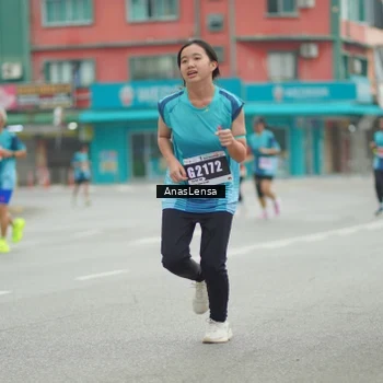 Runner Photo 8820313