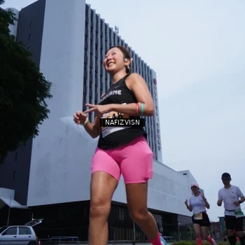 Runner Photo 8820316