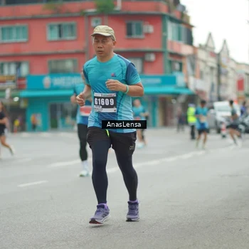 Runner Photo 8820319