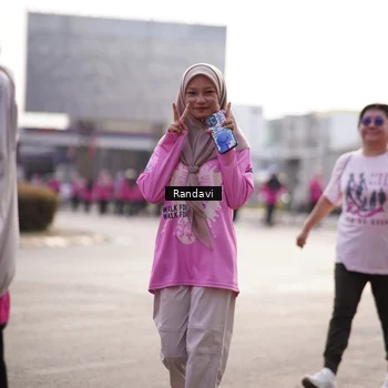 Runner Photo 8820347