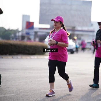 Runner Photo 8820361