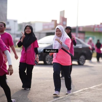 Runner Photo 8820376