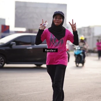 Runner Photo 8820378