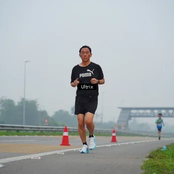Runner Photo 8820380