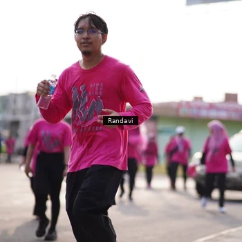 Runner Photo 8820393
